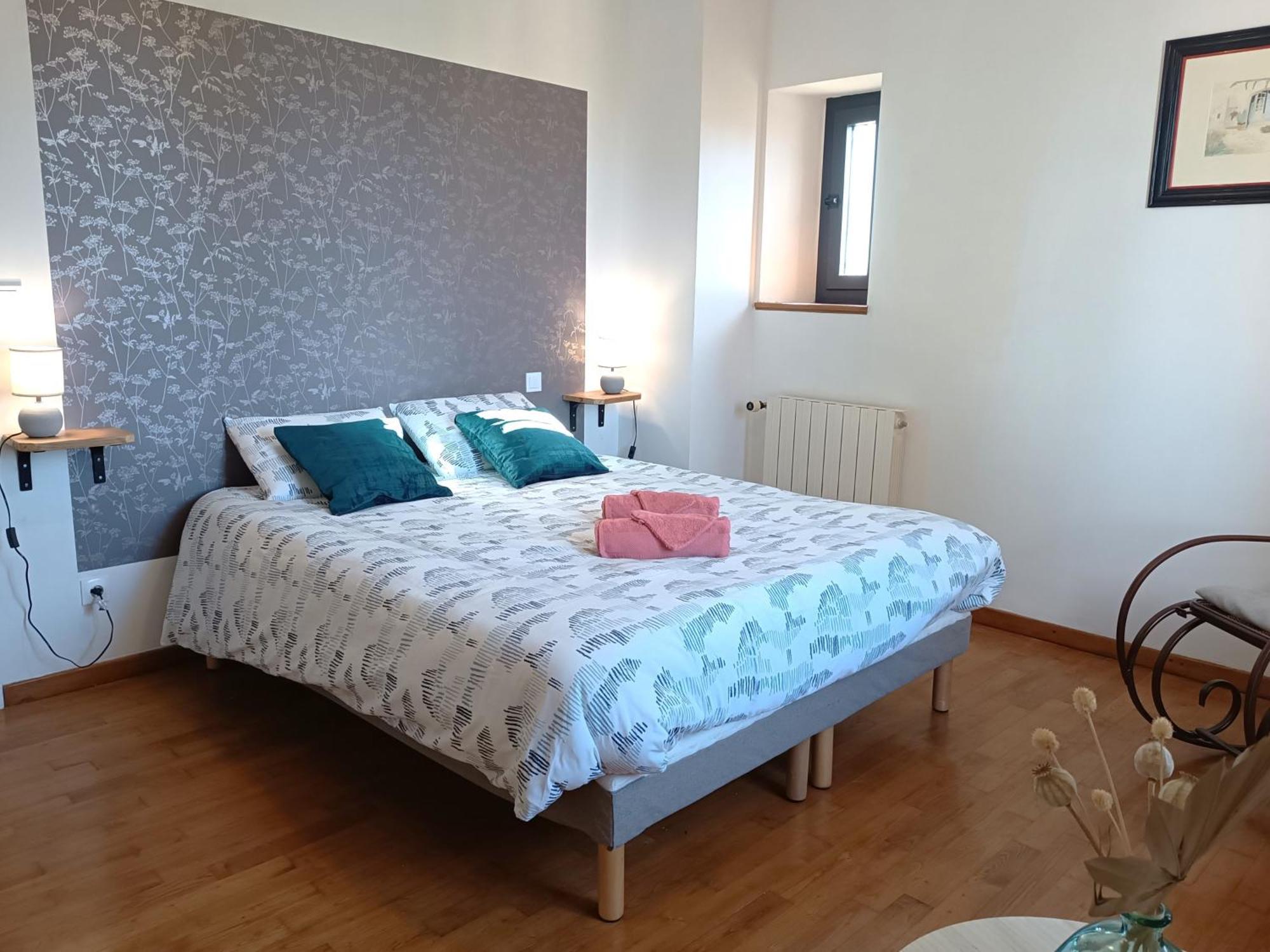 Les Tanalis - Chambres D'Hotes & Gite Gurs Bagian luar foto
