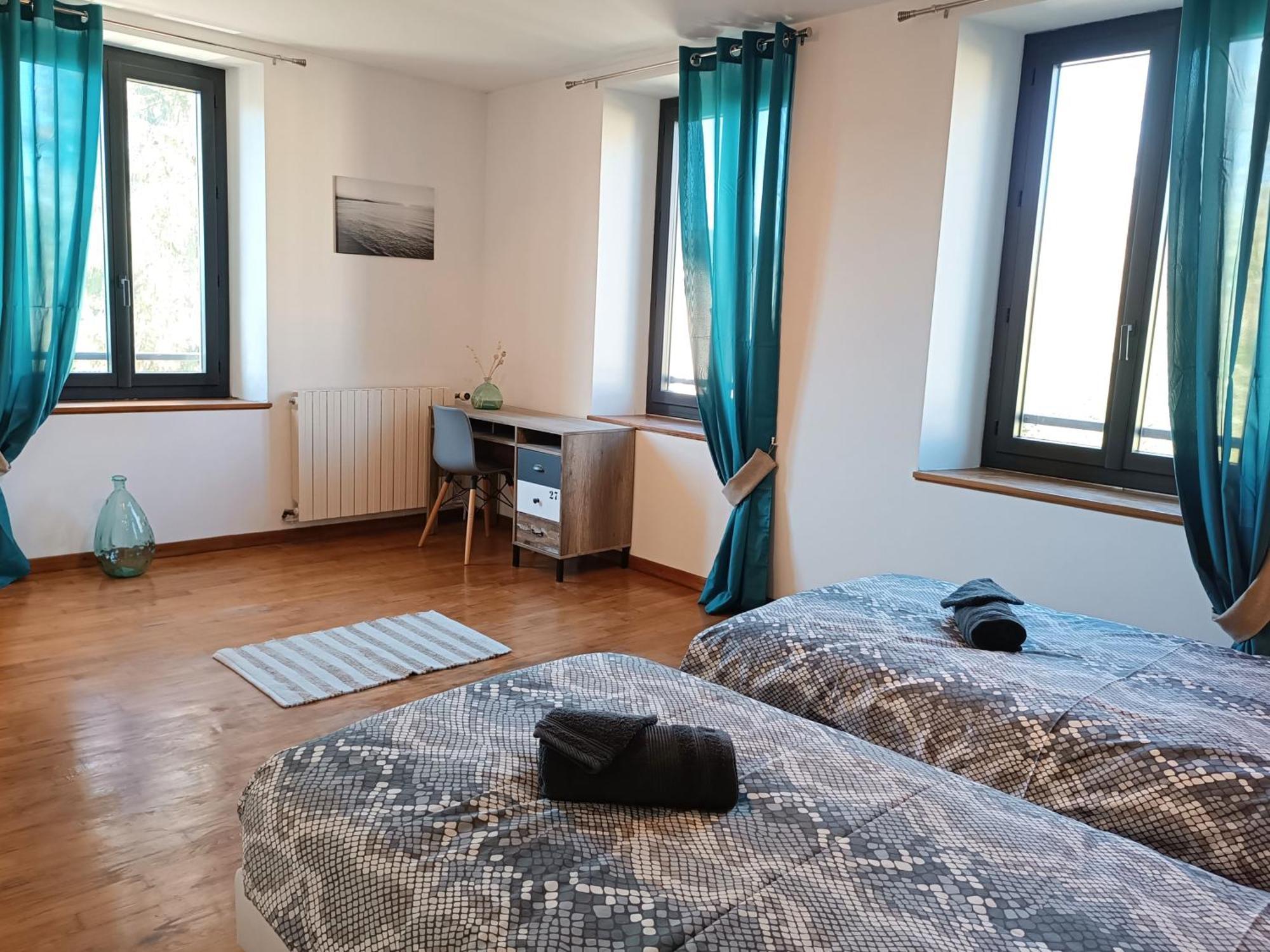 Les Tanalis - Chambres D'Hotes & Gite Gurs Bagian luar foto